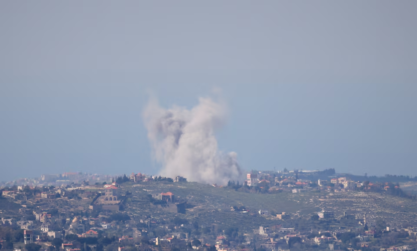 হিজবুল্লাহর সামরিক কার্যক্রম নিষিদ্ধ করল লেবানন