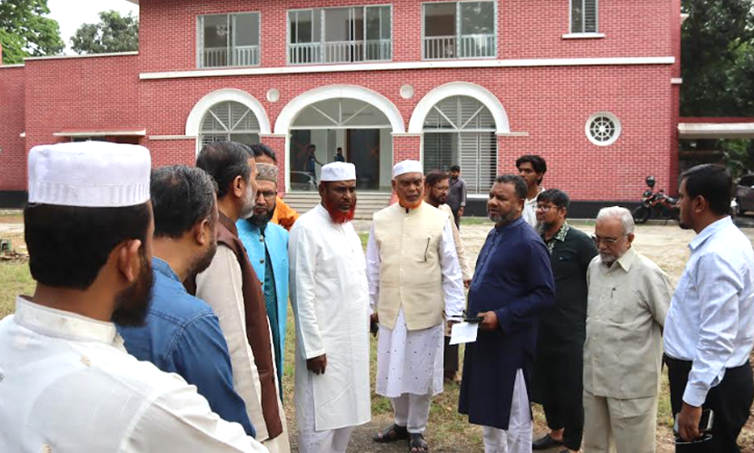 জামায়াত আমিরের সরকারি বাসভবন পরিদর্শনে দলের নেতারা