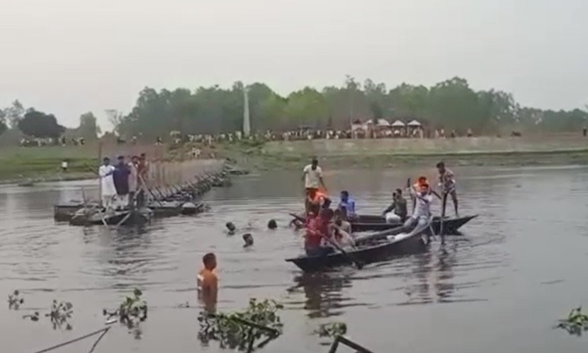 জামালপুরে ভাসমান ড্রাম সেতু ভেঙে ভাই-বোনসহ নিহত ৫