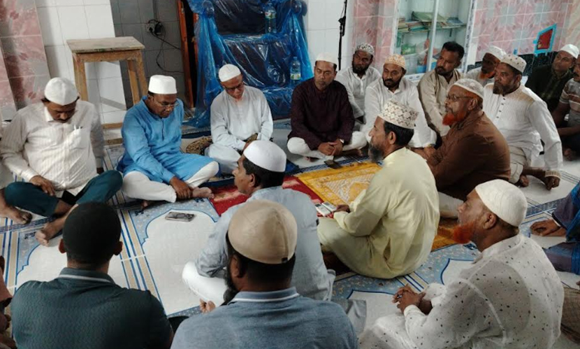 মোংলায় সড়ক দুর্ঘটনায় ১৪ জন নিহতের রুহের মাগফেরাত কামনায় দোয়া