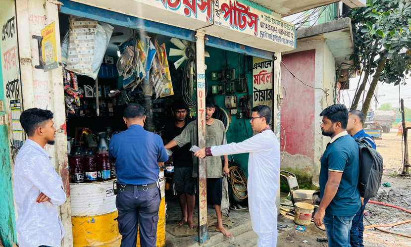 জ্বালানি তেলের সঠিক মূল্য নিশ্চিতে কসবায় প্রশাসনের কঠোর নজরদারি