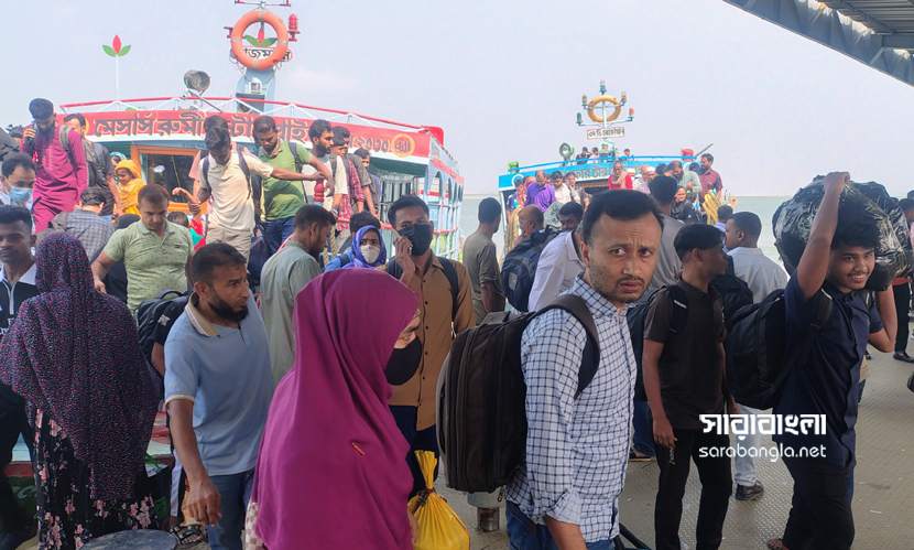 ঈদযাত্রায় চাপ বাড়লেও ভোগান্তি নেই দৌলতদিয়া ঘাটে
