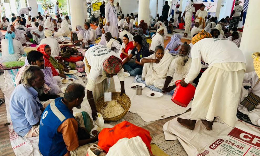 ছেঁউড়িয়ার সাধুসঙ্গ অনুষ্ঠান পূর্ণ সেবায় সমাপ্ত