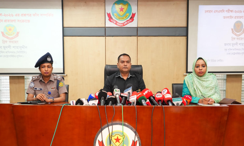 এসএসসি পরীক্ষার প্রশ্নপত্র ফাঁস চক্রের ৪ সদস্য গ্রেফতার