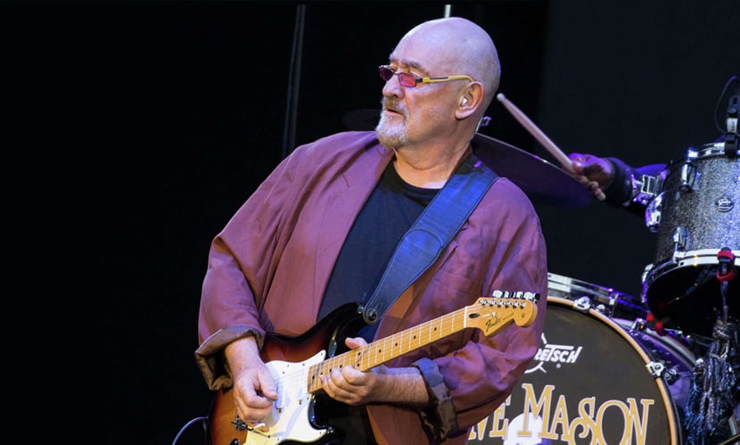 সুরের মায়া কাটিয়ে চিরবিদায় নিলেন রক লিজেন্ড ডেভ মেসন