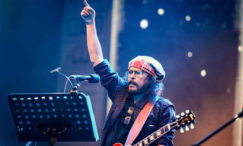 জেমসের গানে বৈশাখী উন্মাদনায় পাবনা