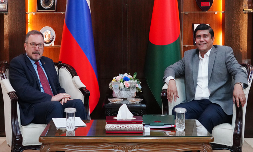 প্রধানমন্ত্রীর প্রতিরক্ষা উপদেষ্টার সঙ্গে রাশিয়ার রাষ্ট্রদূতের সাক্ষাৎ