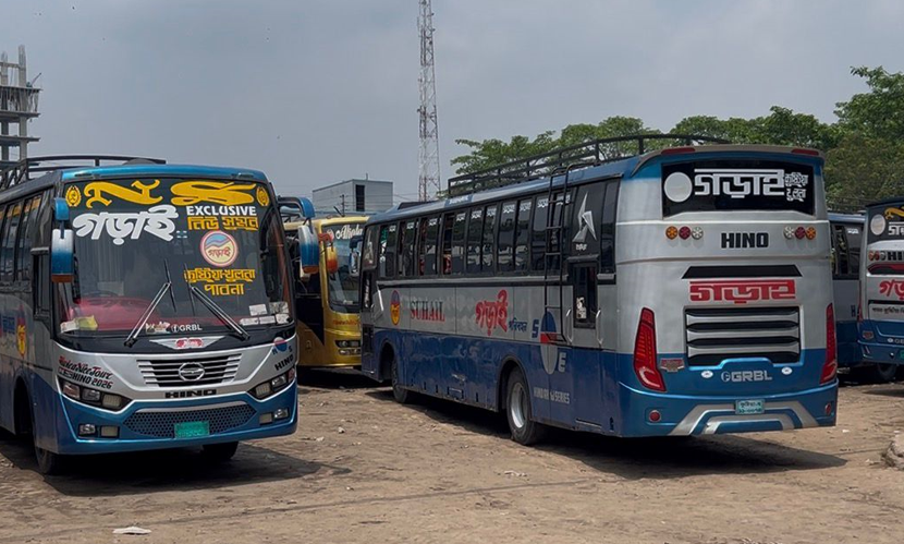 কুষ্টিয়ায় পরিবহন শ্রমিকদের কর্মবিরতি, বাস চলাচল বন্ধ