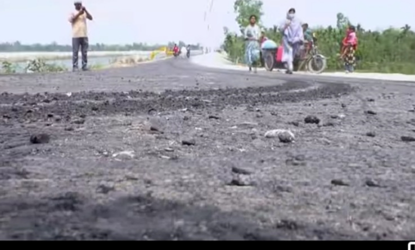 নীলফামারীতে দেড় কোটি টাকার সড়ক সংস্কারে অনিয়মের অভিযোগ