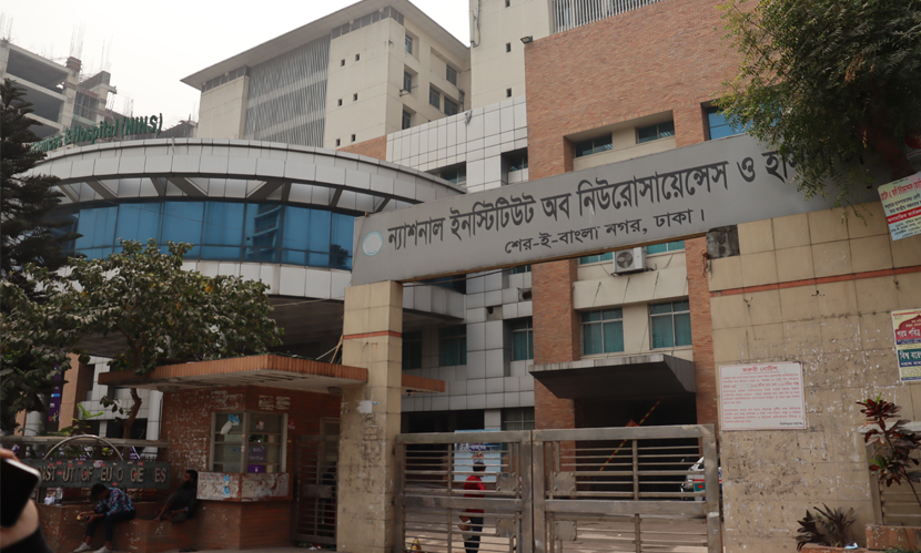 ক্রিকেট ব্যাট দিয়ে শিশুর মাথায় আঘাত, ৫ মাস ধরে চলছে চিকিৎসা 