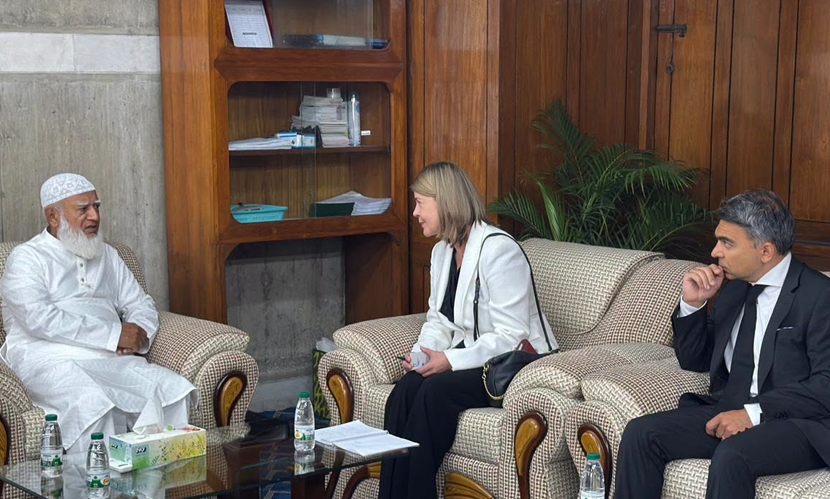 বিরোধীদলীয় নেতার সঙ্গে ইন্টারন্যাশনাল আইডিয়ার প্রতিনিধিদলের সাক্ষাৎ