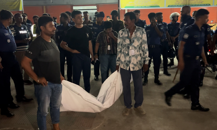 কুষ্টিয়ায় অপারেশন টেবিলে শিশুর মৃত্যু, হাসপাতাল ভাঙচুর