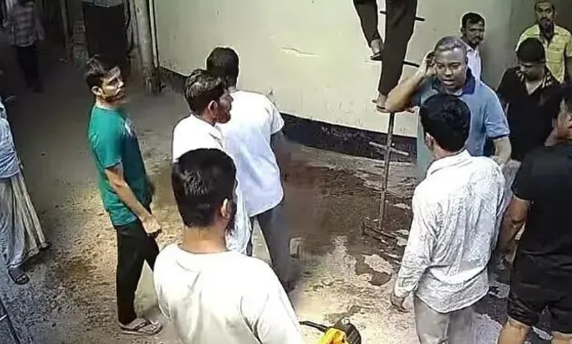 সিকেডি হাসপাতালে চাঁদাবাজি: সাবেক যুবদল নেতা মঈন গ্রেফতার