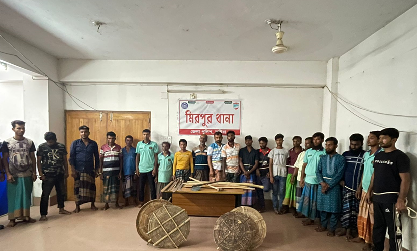 কুষ্টিয়ায় খেলাকে কেন্দ্র করে জামায়াত-বিএনপির সংঘর্ষ, গ্রেফতার ২১