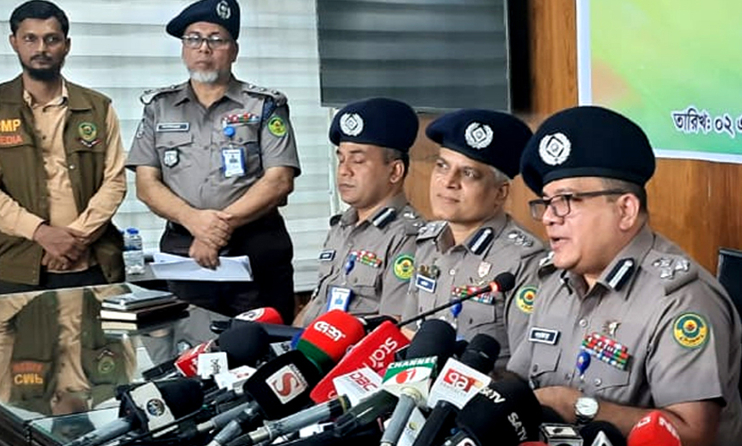 চট্টগ্রামে মাদক ও চাঁদাবাজদের বিরুদ্ধে জিরো টলারেন্স: সিএমপি কমিশনার