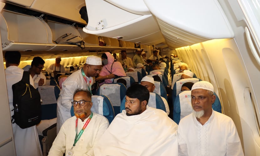 সৌদি আরবে পৌঁছেছেন ২০ হাজার ৫৫৩ হজযাত্রী, একজনের মৃত্যু