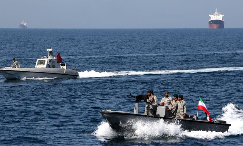 হরমুজ প্রণালিতে ২ ভারতীয় ট্যাংকারে গুলি