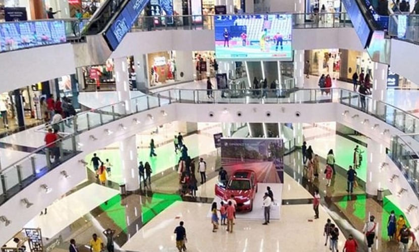 সন্ধ্যা ৬টায় দোকান বন্ধের সিদ্ধান্ত মেনে নিয়েছেন ব্যবসায়ীরা