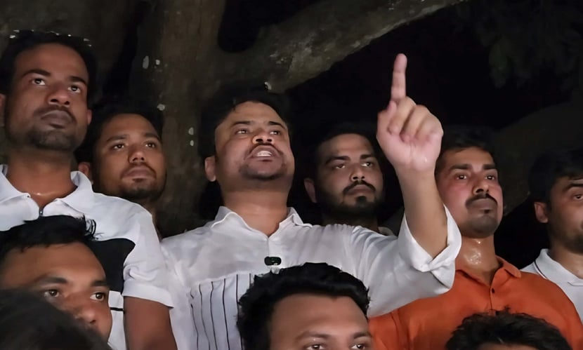 ছাত্রশিবির এতদিন ছাত্রলীগের লুঙ্গির নিচে লুকিয়ে ছিল: রাবি ছাত্রদল সভাপতি