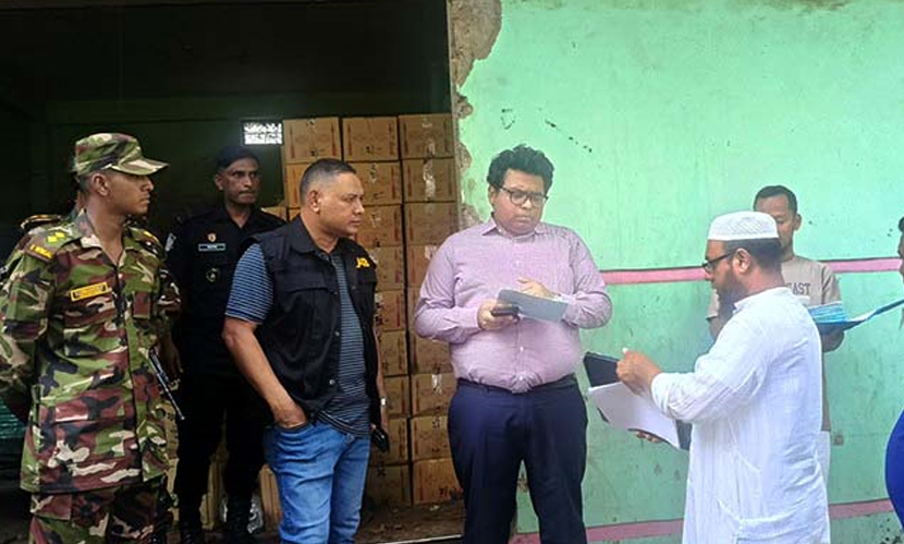 মজুদ গুদামে মিলল ৩০ হাজার লিটার তেল, লাখ টাকা জরিমানা