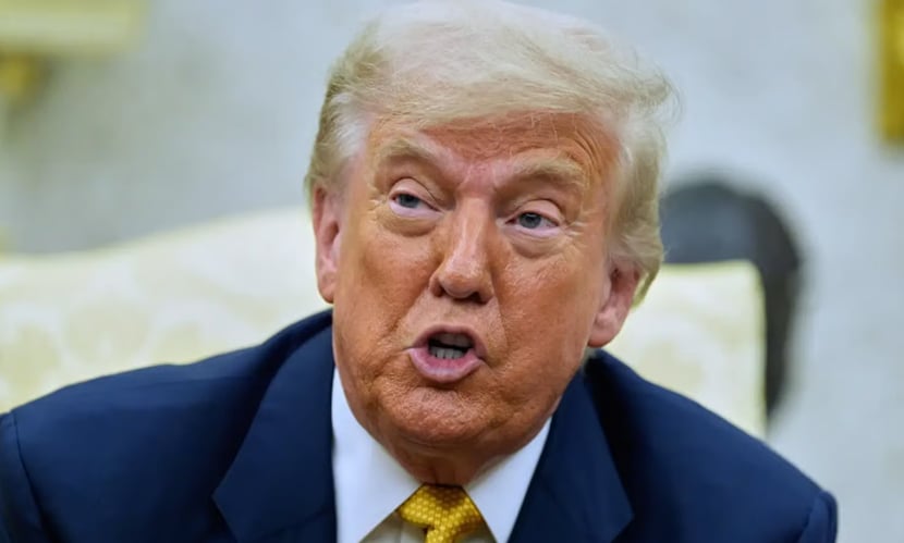 হরমুজ প্রণালি পুরোপুরি অবরুদ্ধ: ট্রাম্প