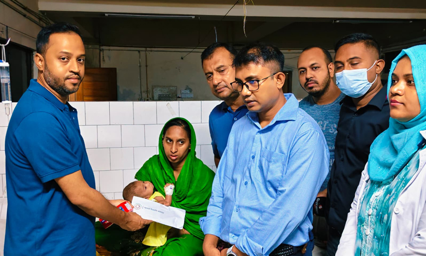 হামে আক্রান্ত শিশুর চিকিৎসার দায়িত্ব নিলেন ডা. জুবাইদা