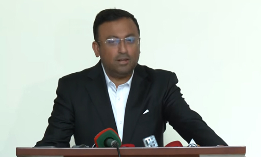 বাংলাদেশের মানুষ কাঁটাতারে ভয় পায় না: পররাষ্ট্র উপদেষ্টা
