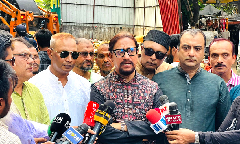 রাত ৮ টার মধ্যে কোরবানির বর্জ্য অপসারণের নির্দেশ চসিক মেয়রের