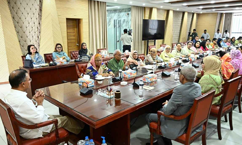 সংরক্ষিত নারী এমপিদের নির্দেশনা দিলেন প্রধানমন্ত্রী