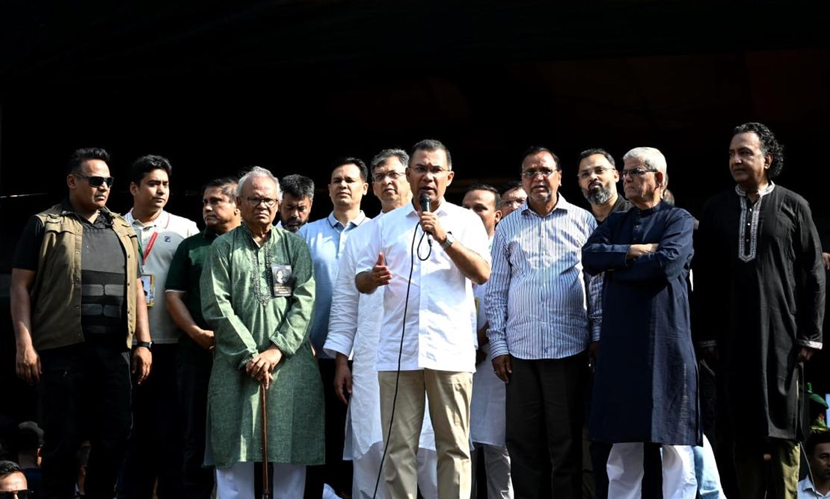 ‘মানুষের পাশে দাঁড়ানোর ব্রত নিয়েই রাজনীতিতে এসেছি’