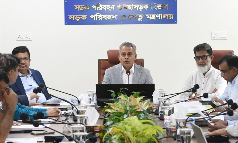 নৌকা ও স্পিড বোট থেকে কোনো যাত্রী লঞ্চে উঠতে পারবে না: নৌপরিবহনমন্ত্রী