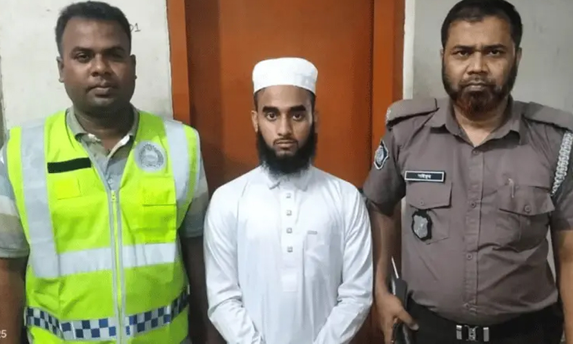শিশুকে বলাৎকার ও আত্মহত্যার প্ররোচনায় মাদরাসাছাত্র ৫ দিনের রিমান্ডে