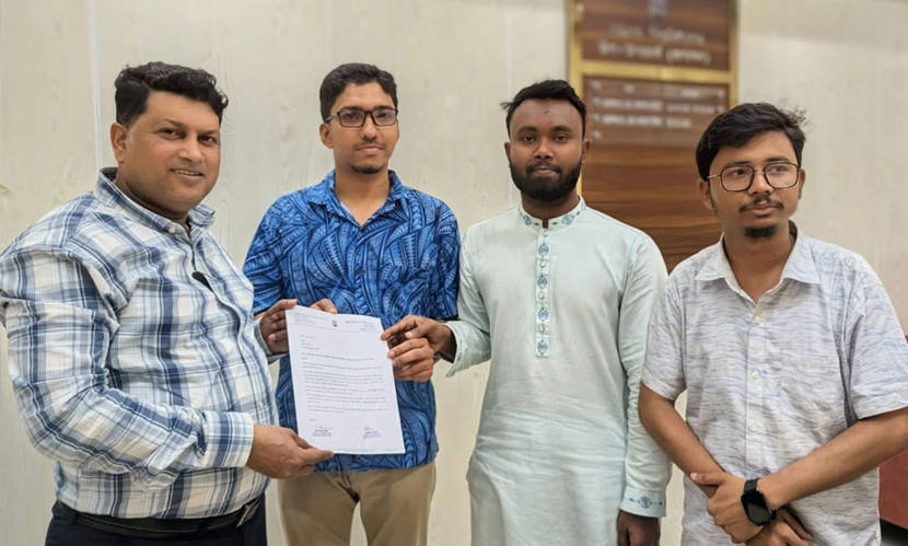 ঈদুল আজহায় চবি শিক্ষার্থীদের জন্য ফ্রি বাস চায় চাকসু