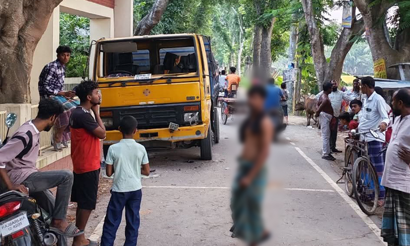 পাংশায় ট্রাকচাপায় মোটরসাইকেল আরোহী নিহত