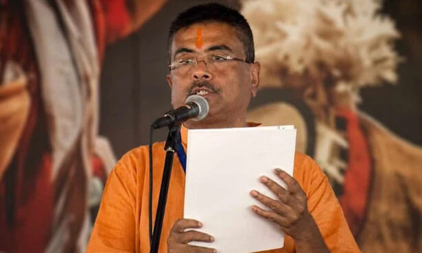 পশ্চিমবঙ্গের মুখ্যমন্ত্রী হিসেবে শপথ নিলেন শুভেন্দু
