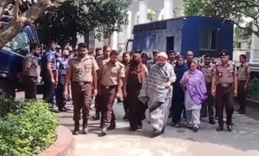 ট্রাইব্যুনালে হাজির দীপু মনি, মোজাম্মেল বাবু ও রুপা