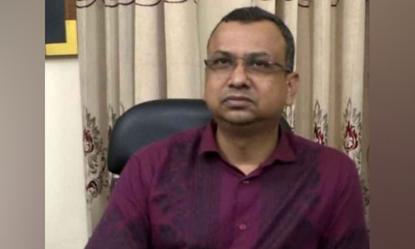 স্বেচ্ছাসেবক দল নেতাকে জখম: আরও ২ পুলিশ প্রত্যাহার