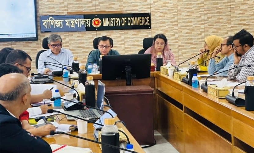 কার্গো জট নিরসনে ছুটির দিনে কার্যক্রম চালু রাখার তাগিদ বাণিজ্যমন্ত্রীর