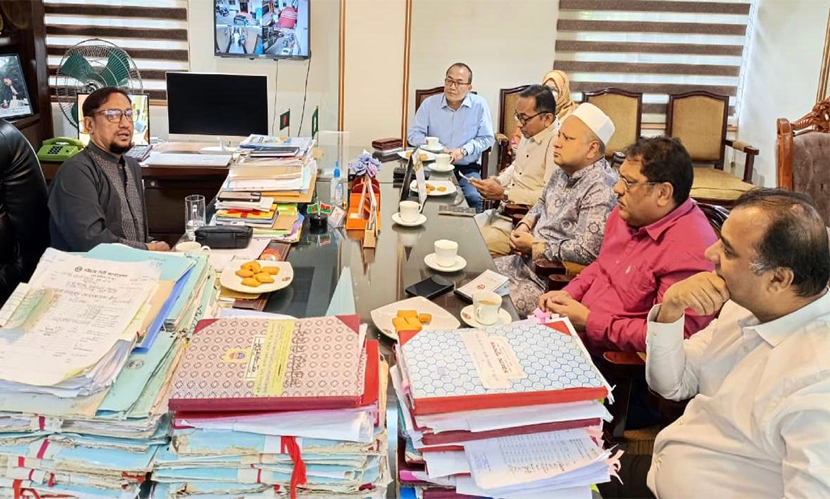 বর্ষার আগেই জলাবদ্ধতা নিরসনে কার্যকর পদক্ষেপ চান চসিক মেয়র