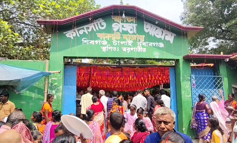 পাগলা নদীতে ঐতিহ্যবাহী দশহারা গঙ্গাস্নান, পুণ্যার্থীদের ঢল