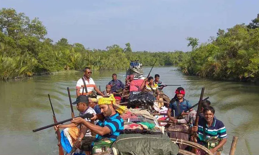 নানা বাহিনী ও ডন বাহিনীর কবলে ৬ জেলে, দাবি মুক্তিপণের