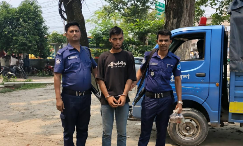 টাঙ্গাইলে মাদক সেবনের দায়ে যুবকের ১ বছরের কারাদণ্ড