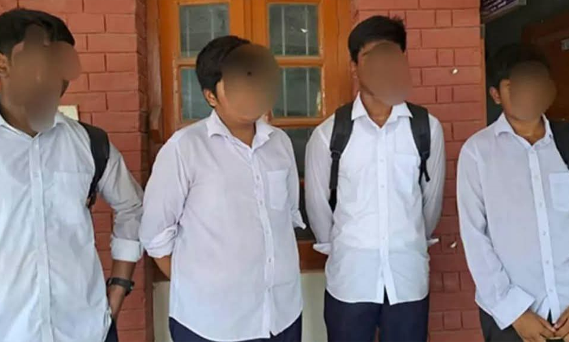 স্কুল ফাঁকির শাস্তি: ৪ শিক্ষার্থীকে ৮০০ গাছ লাগানোর নির্দেশ