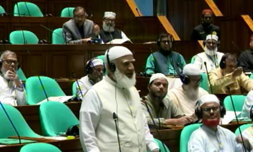 ‘ওনার কাছে চাইছে নাকি’- পার্থের প্রস্তাবে বিরোধীদলীয় নেতার প্রশ্ন