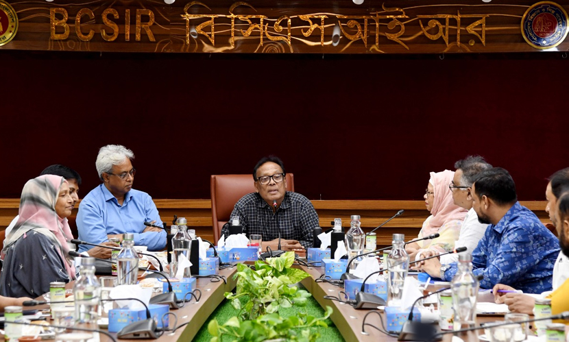 ‘গবেষণায় উদ্ভাবিত পরিশ্রমের ফসল জনগণের হাতে তুলে দিতে হবে’
