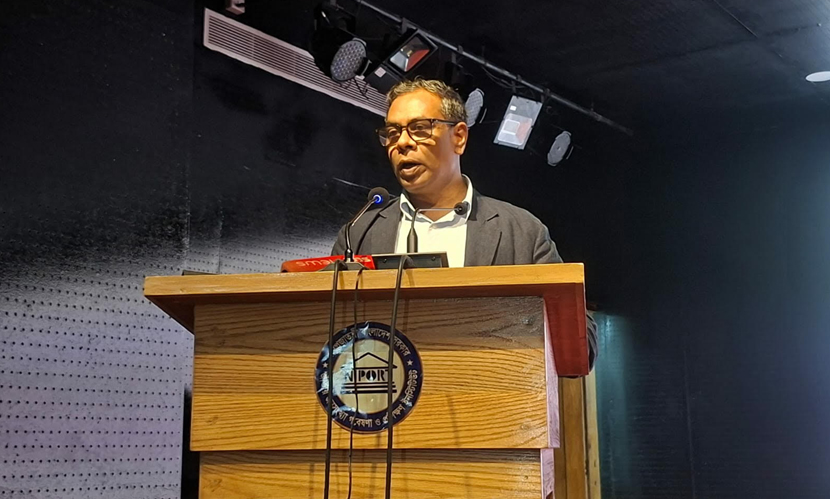 ‘অপটোমেট্রি পেশা গড়ে না ওঠায় অনেকেই স্বাভাবিকভাবে চোখে দেখেন না’