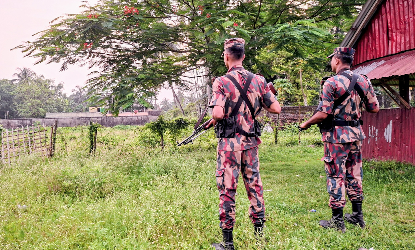 হিলি সীমান্তে পুশ-ইনের চেষ্টা ব্যর্থ, কঠোর অবস্থানে বিজিবি