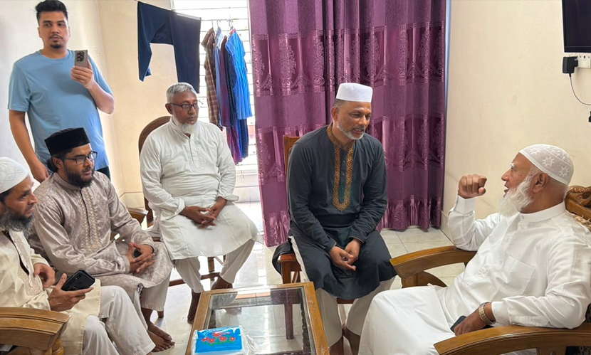 চীনে দুর্ঘটনায় নিহত বাংলাদেশি শিক্ষার্থীর বাসায় বিরোধীদলীয় নেতা