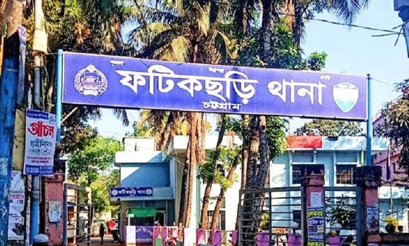 ফটিকছড়িতে ট্রলি উলটে চালক নিহত