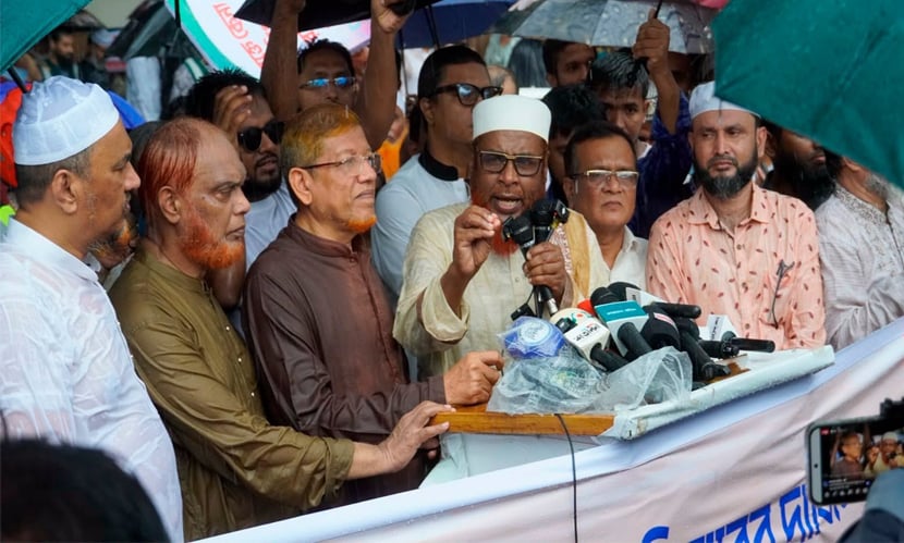 গণভোটের রায় বাস্তবায়ন না হলে রাজনৈতিক সংকট ঘনীভূত হবে: গোলাম পরওয়ার